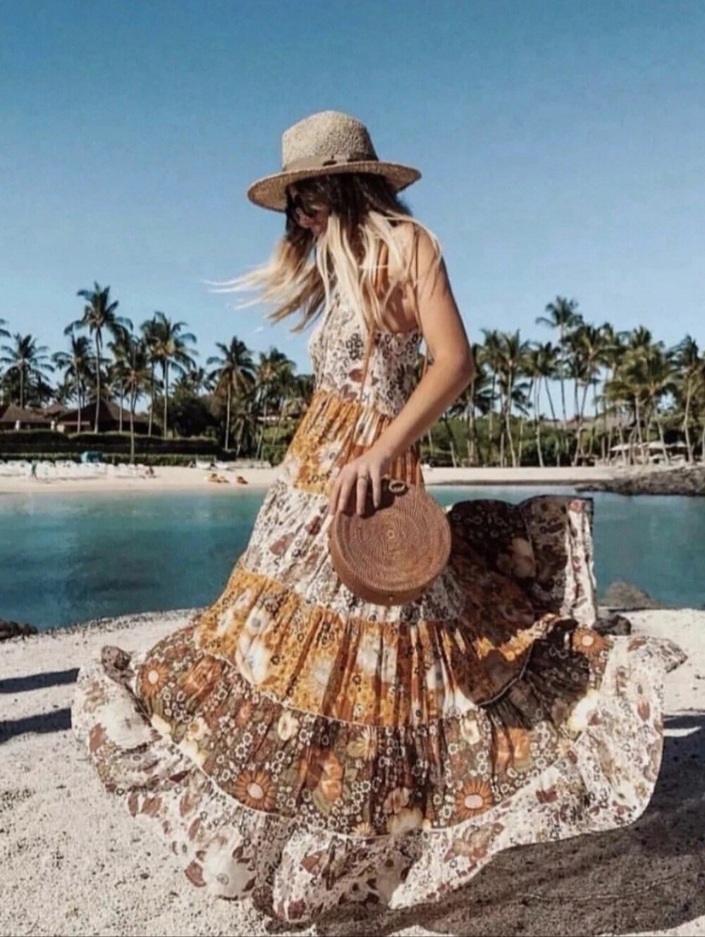 Spell and the Gypsy Collective Desert Daisy Maxi dress (Medium)